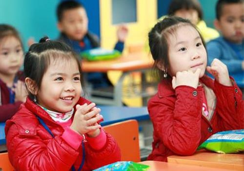 Co nen cho con hoc 'tien lop 1'? hinh anh