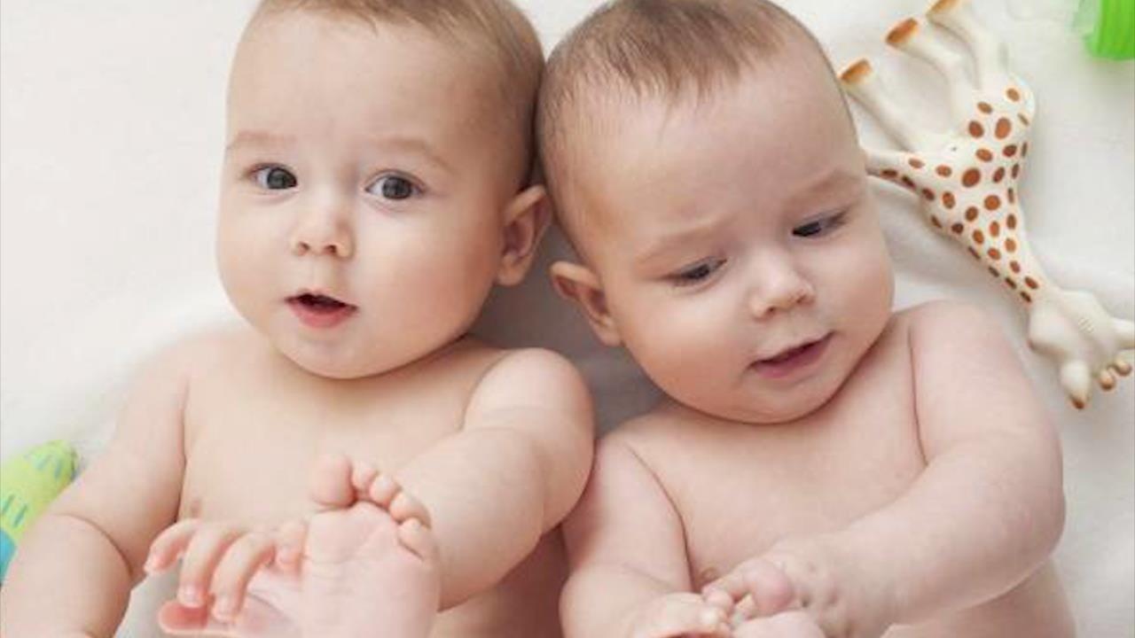 Ngoai tinh, nguoi vo Trung Quoc sinh ra cap song sinh khac bo hinh anh