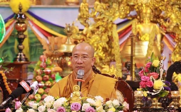 Hinh phat sam hoi Dai Tang voi tru tri chua Ba Vang nang the nao? hinh anh