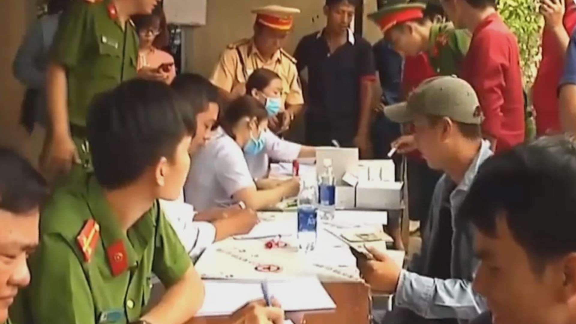 Vi sao van co nhieu lai xe nghien ma tuy? hinh anh