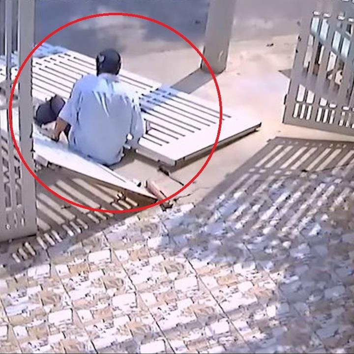 Nhung ten trom, cuop bi bat vi hanh dong ngo ngan hinh anh