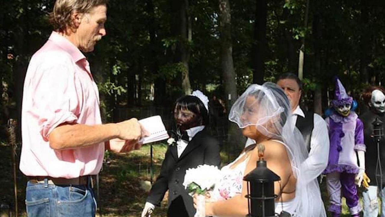 Co gai My thich ket hon voi bup be xac song hinh anh