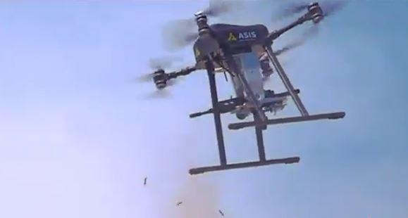 May bay khong nguoi lai tich hop sung may hinh anh