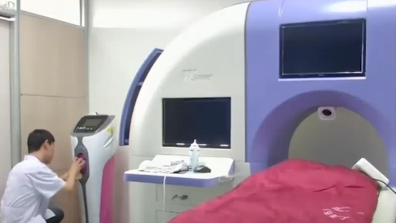 Thiet bi lay tinh trung ngay cang pho bien o cac benh vien Trung Quoc hinh anh