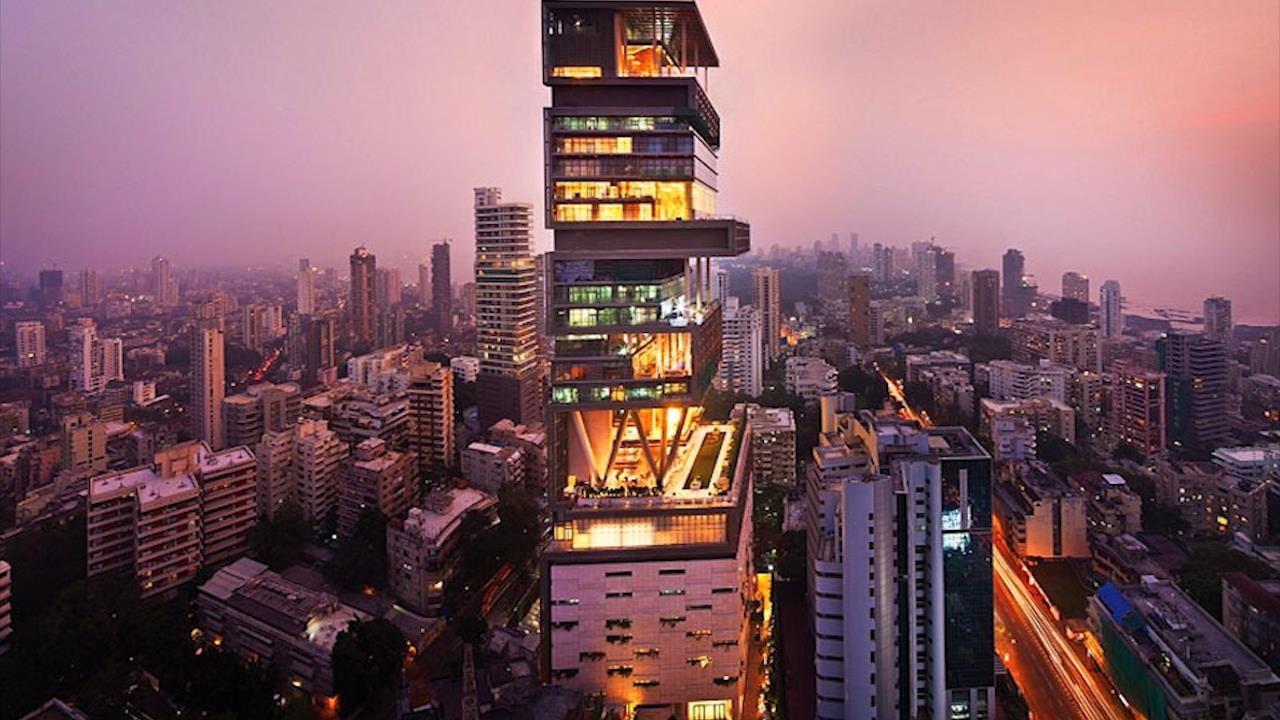 Co gi ben trong toa nha gia 2 ty USD hinh anh