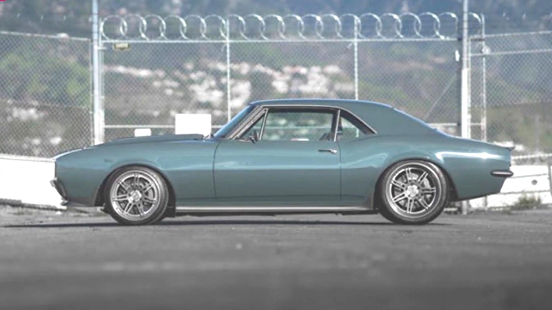 Chevrolet Camaro tien ty Iron Man tang Captain co gi dac biet? hinh anh