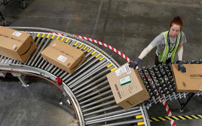 Robot co the duoi viec con nguoi? hinh anh