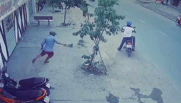 Bi phat hien, trom bo 'dong doi' chay thoat than hinh anh