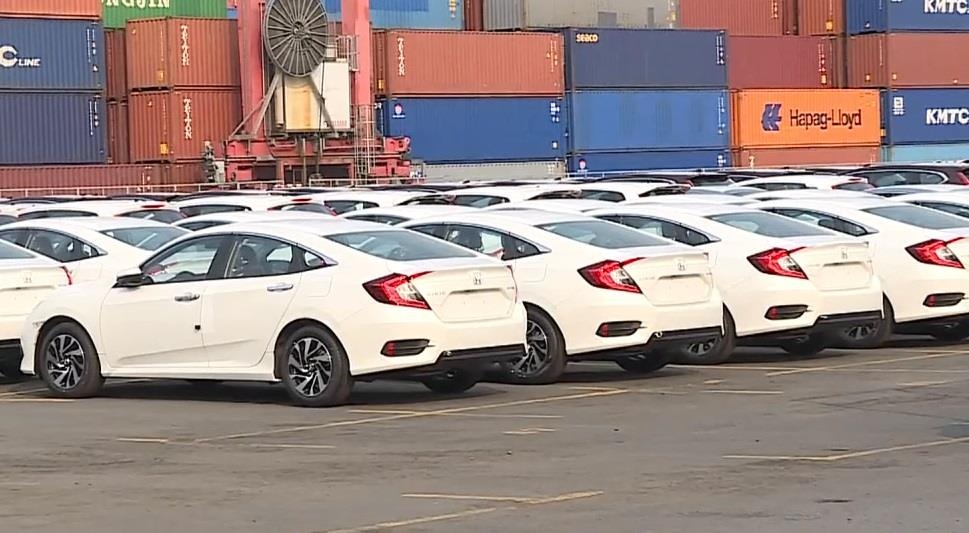 Viet Nam nhap toi 90% oto tu Thai Lan, Indonesia hinh anh