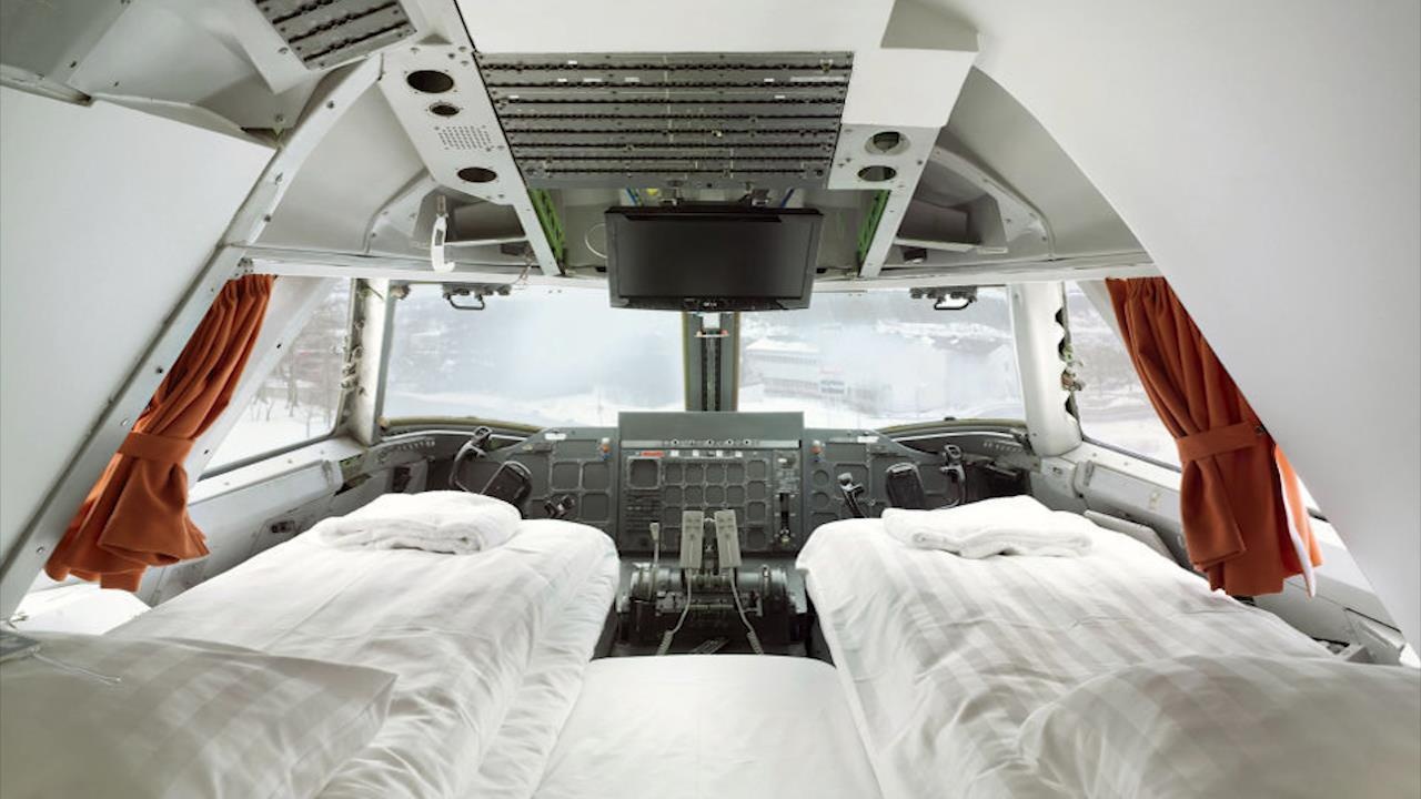 May bay Boeing 747 cai tao thanh khach san 33 phong ngu hinh anh