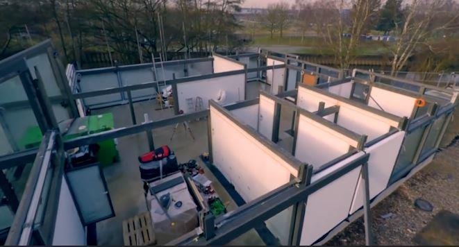 100 nguoi xay nha cho Ronaldo o Madrid hinh anh