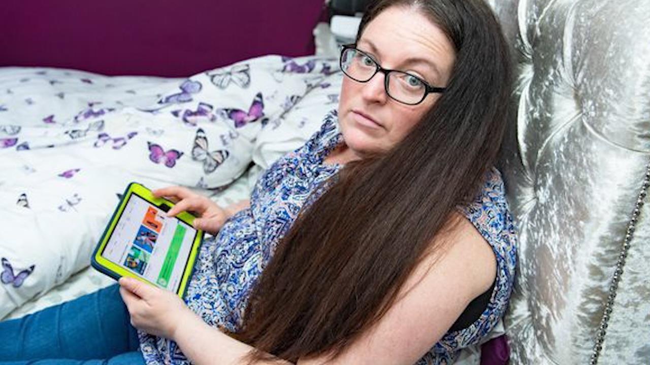 Ba me mac can benh ky la, mua sam dien cuong trong khi ngu hinh anh