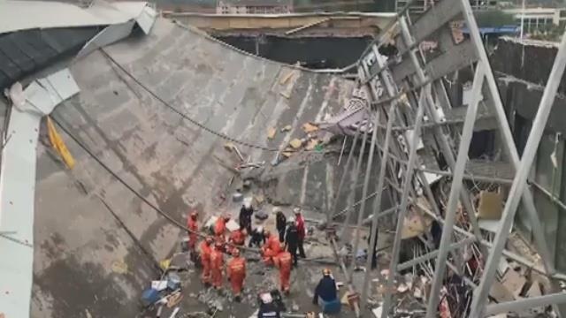 Sap hop dem o Trung Quoc khien 3 nguoi chet, gan 90 nguoi bi thuong hinh anh