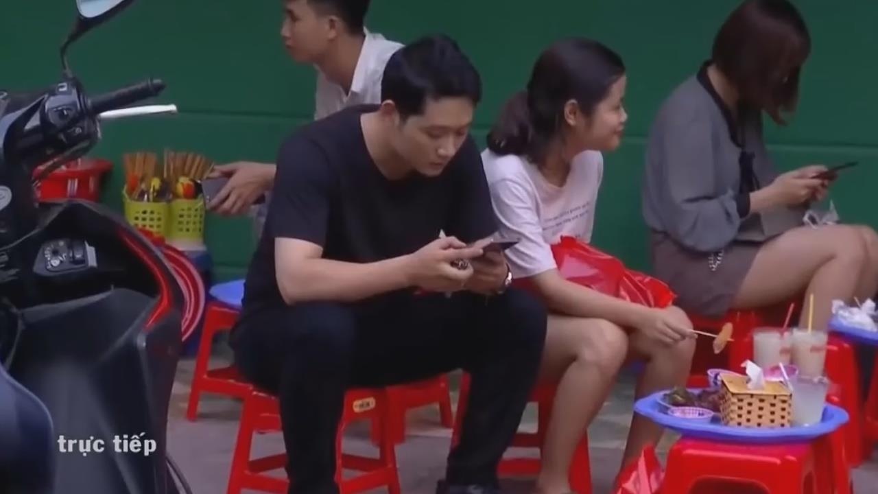 Nguy co ton hai suc khoe mua nong tu thuc an via he hinh anh