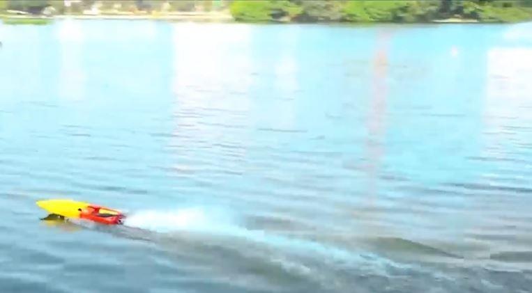 Thu choi mo hinh tau sieu toc o Ha Noi hinh anh