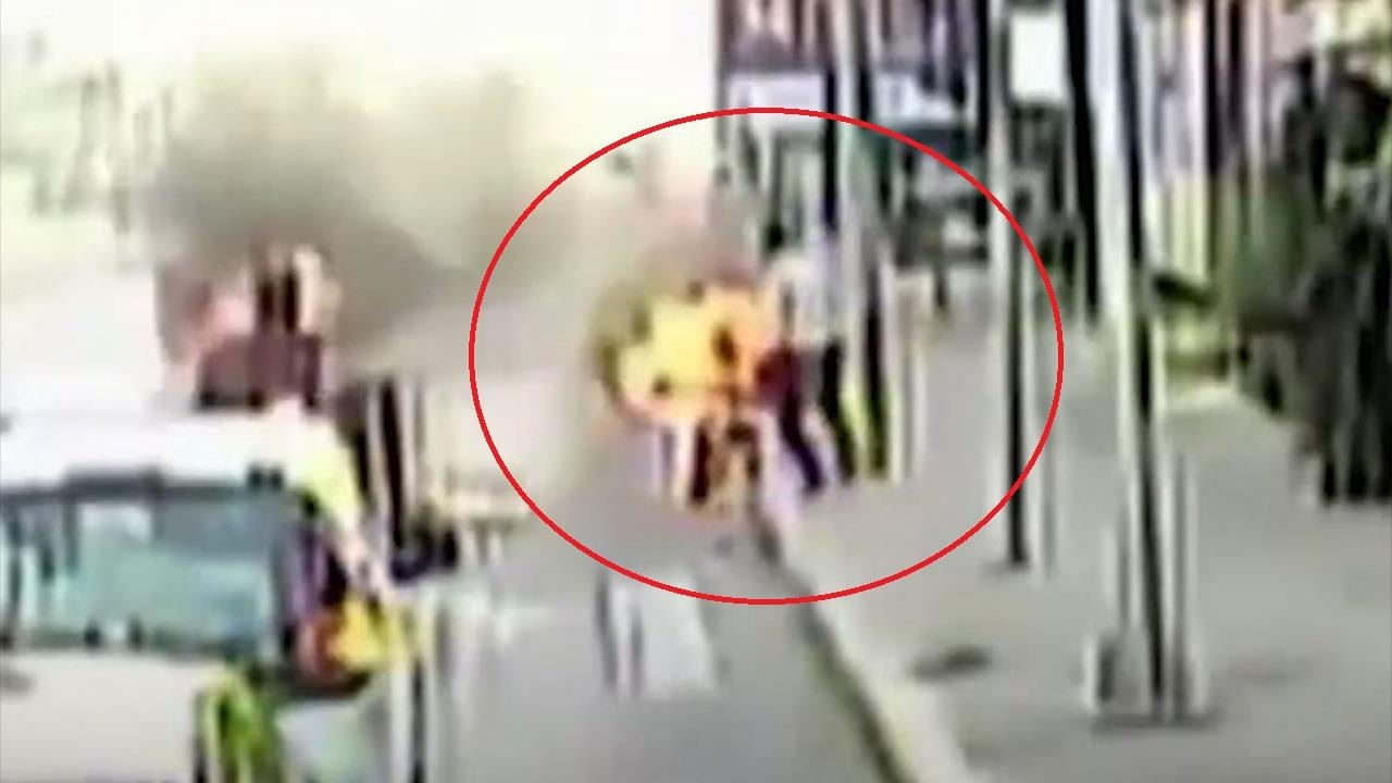 Tai xe xe buyt cuu tai xe xe ba gac bi lua thieu hinh anh