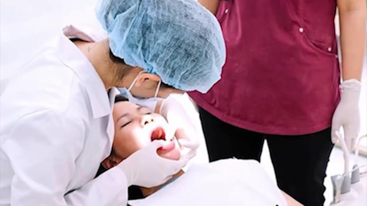 Thu hoi giay phep hoat dong nhieu phong kham o Ha Noi hinh anh