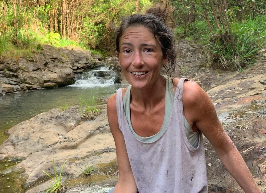 Song sot sau 17 ngay mat tich trong rung sau hinh anh