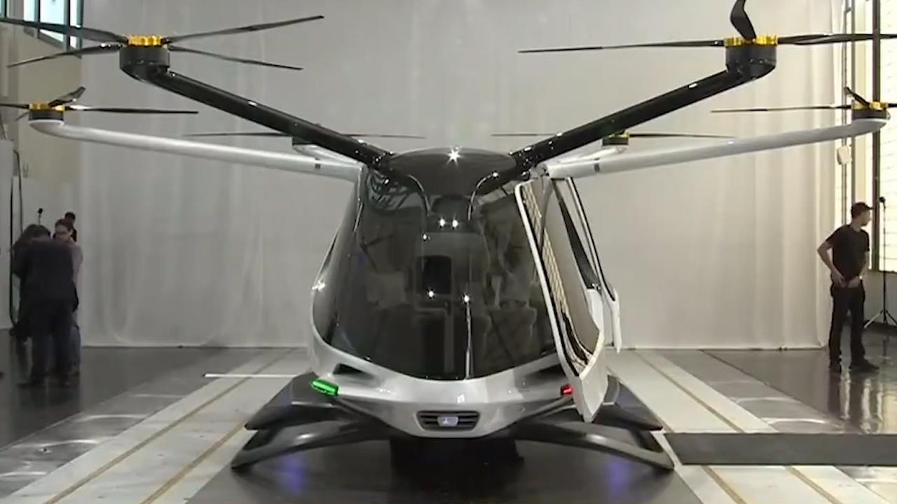 My ra mat may bay chay bang hydro hinh anh