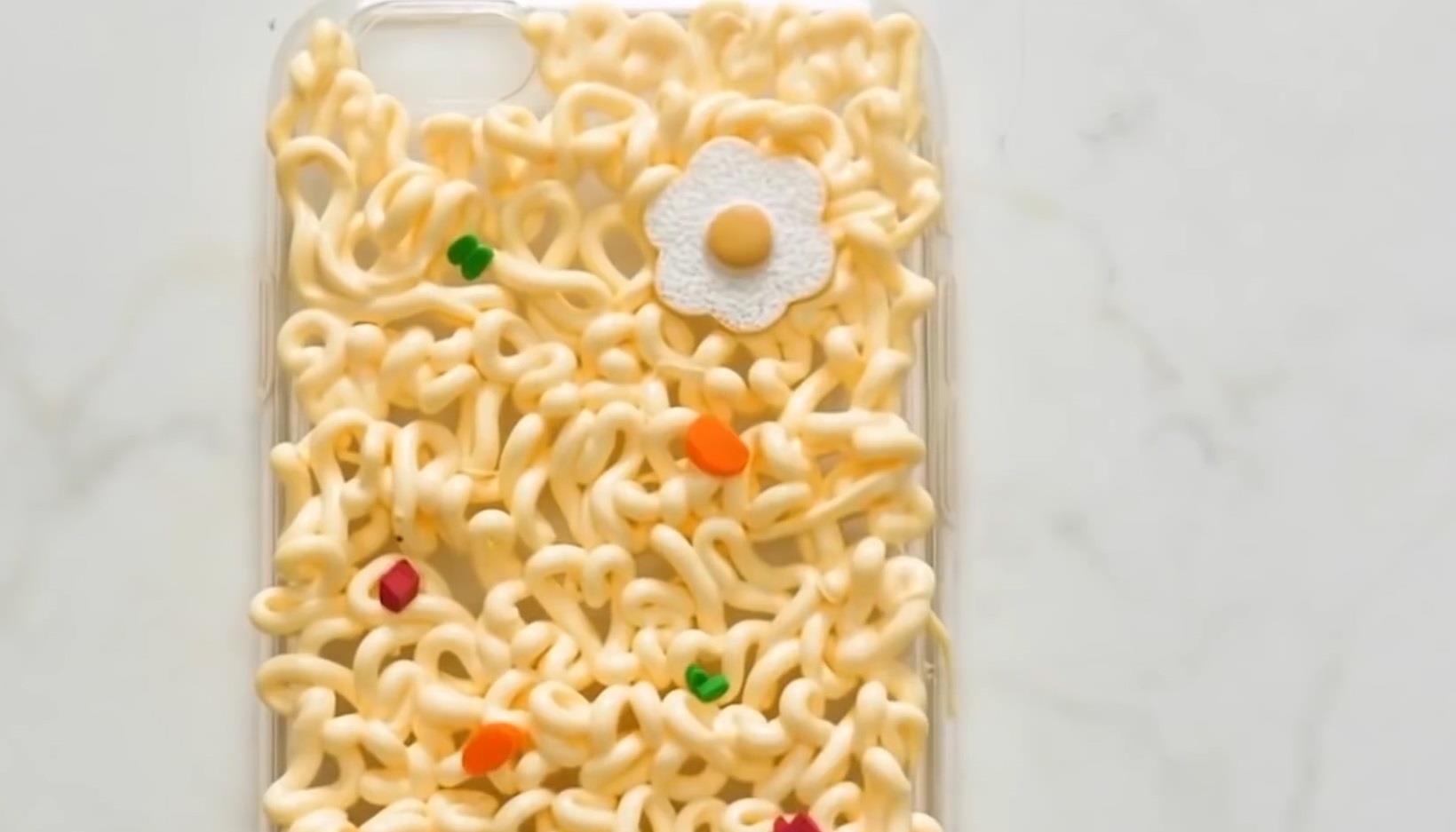 Nhung cach nguy trang doc dao cho smartphone hinh anh