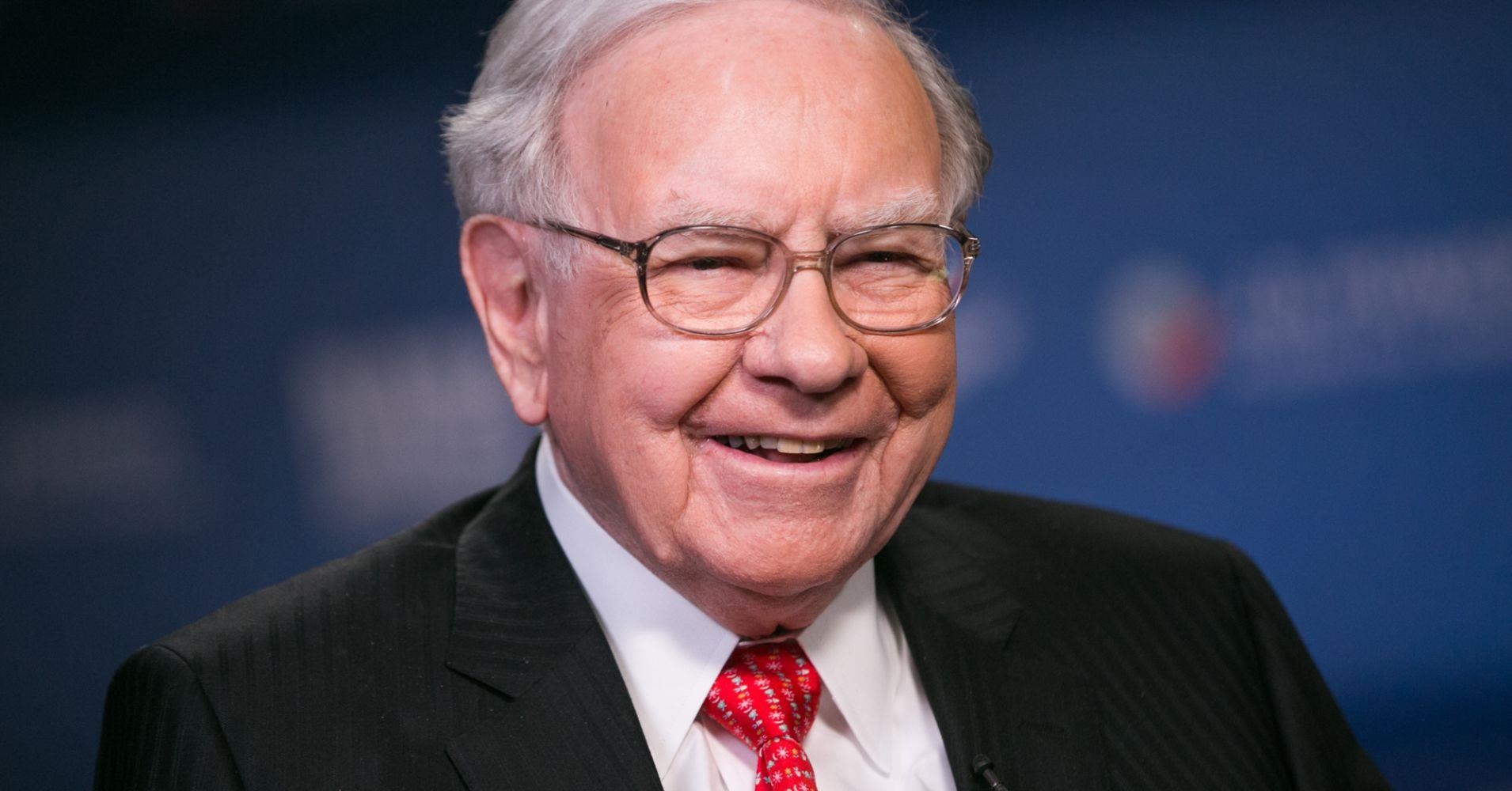 Chi hon 4,57 trieu USD de an trua voi ty phu Warren Buffett hinh anh