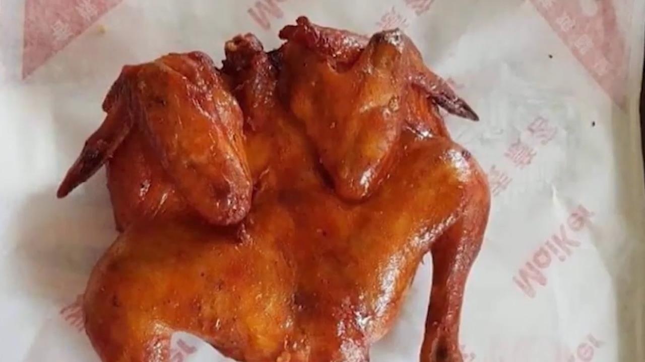 Ham re, nhieu nguoi mua ga nuong 'xach tay' Trung Quoc ve an hinh anh