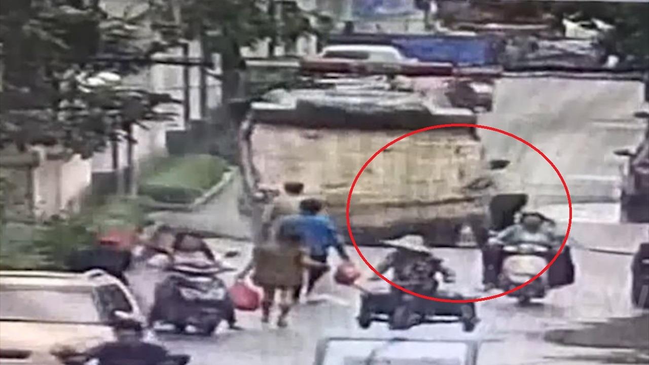 Ho tu than dot ngot xuat hien 'nuot chung' xe tai o Trung Quoc hinh anh