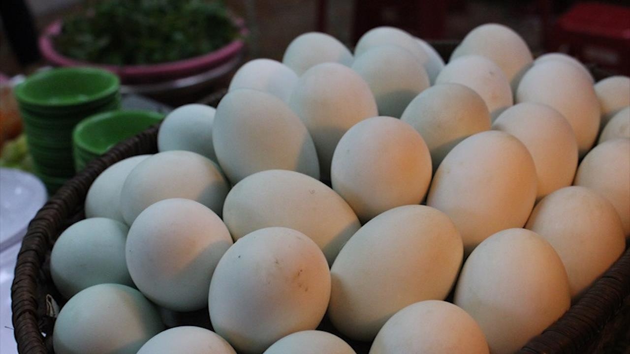 San xuat hot vit lon cung la mot 'chuoi nganh nghe' hinh anh