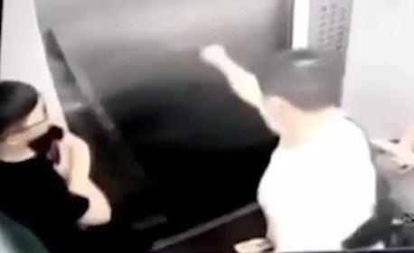 Cua thang may bat ra khi nguoi dan ong dung Kung Fu o Trung Quoc hinh anh