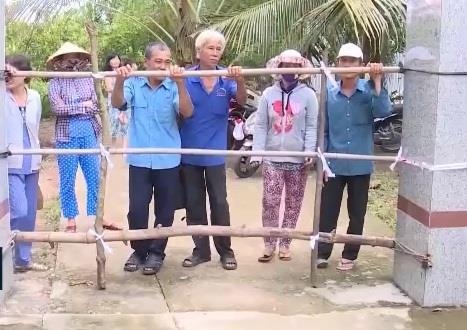 Bi giat hui nhung khong the kien vi thieu chung cu hinh anh