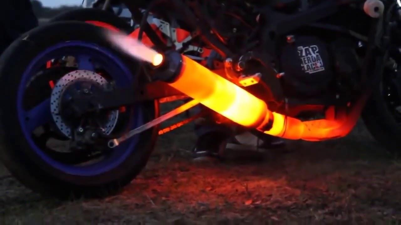 Net po xe de choi troi, nguoi chet, ke vao tu hinh anh