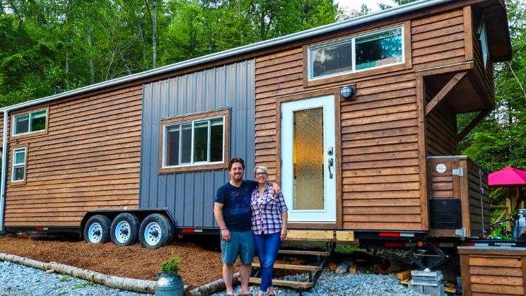 Ngoi nha container giup tiet kiem tien o thanh pho dat do hinh anh