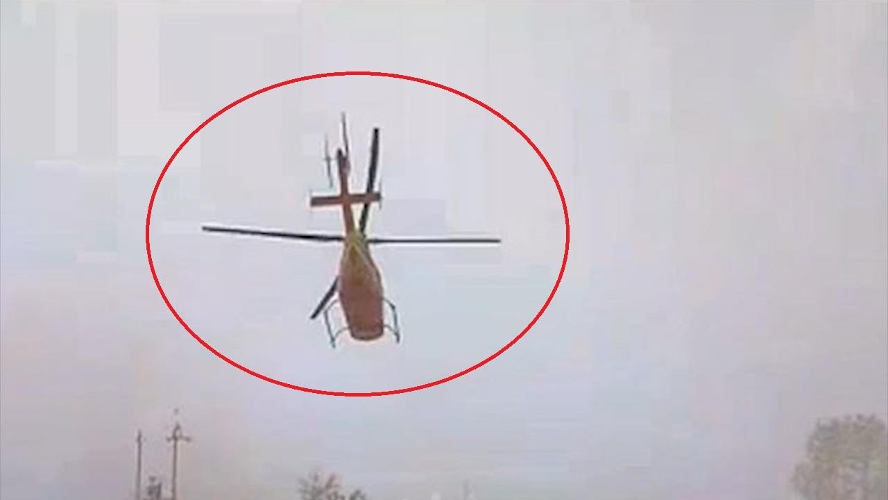 Mat lai, may bay truc thang chao dao tren khong o An Do hinh anh