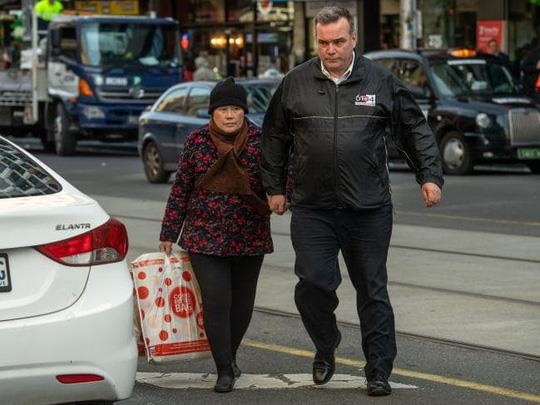 7 nguoi Trung Quoc bi cao buoc ‘an xin chuyen nghiep’ o Australia hinh anh