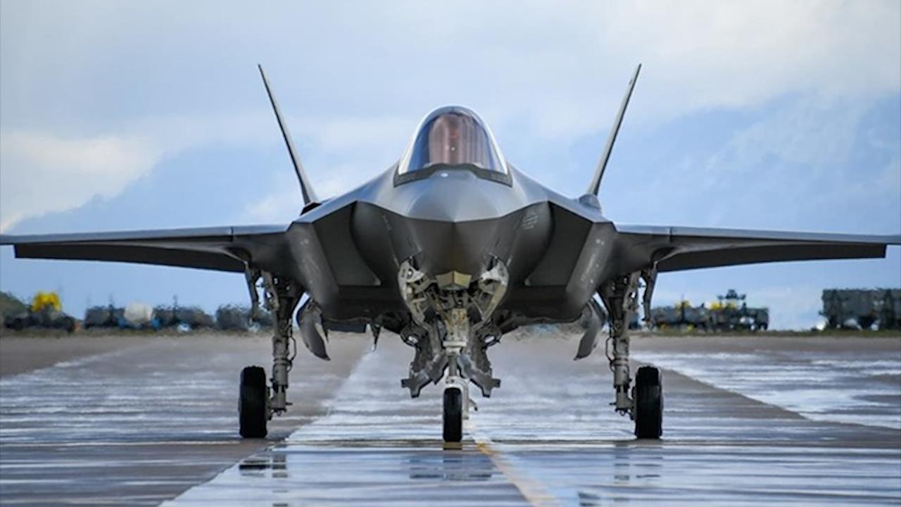 Can canh 'sat thu tang hinh' F-35A cua Han Quoc hinh anh