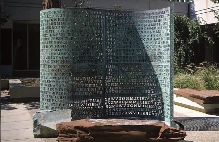 Buc mat ma o tru so CIA suot ba thap ky chua co loi giai hinh anh