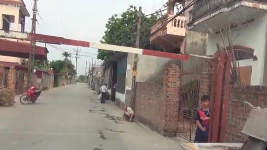 Dan tu lap tram 'BOT' thu tien xe vao thon o Hai Duong hinh anh