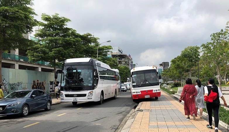 Da Nang cam xe tren 30 cho vao trung tam theo gio hinh anh