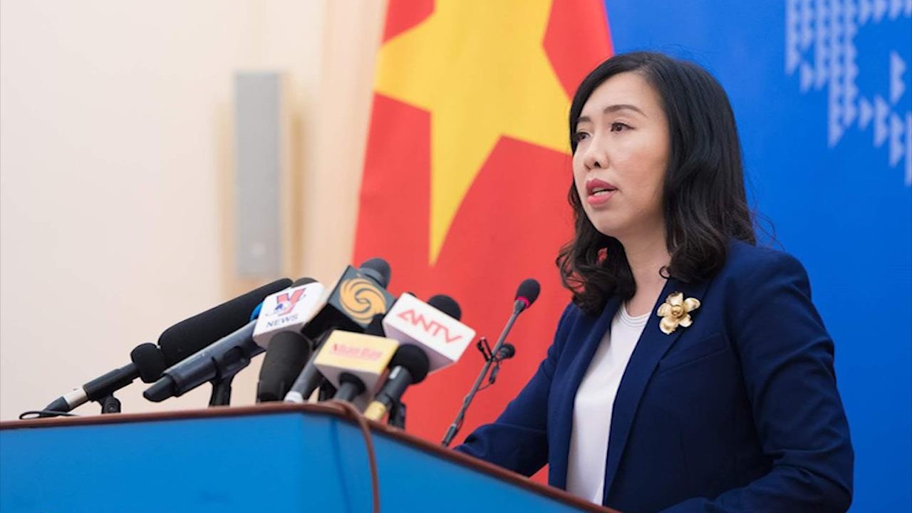 Viet Nam tai yeu cau Trung Quoc rut thuyen khoi vung dac quyen kinh te hinh anh