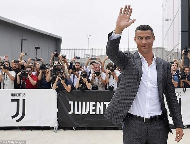 Muon ky hop dong, Ronaldo, Hazard phai vuot qua thu thach nay hinh anh