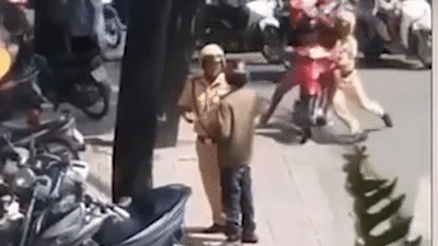 Tai xe bo chay, CSGT phai bam duoi xe keo lai hinh anh