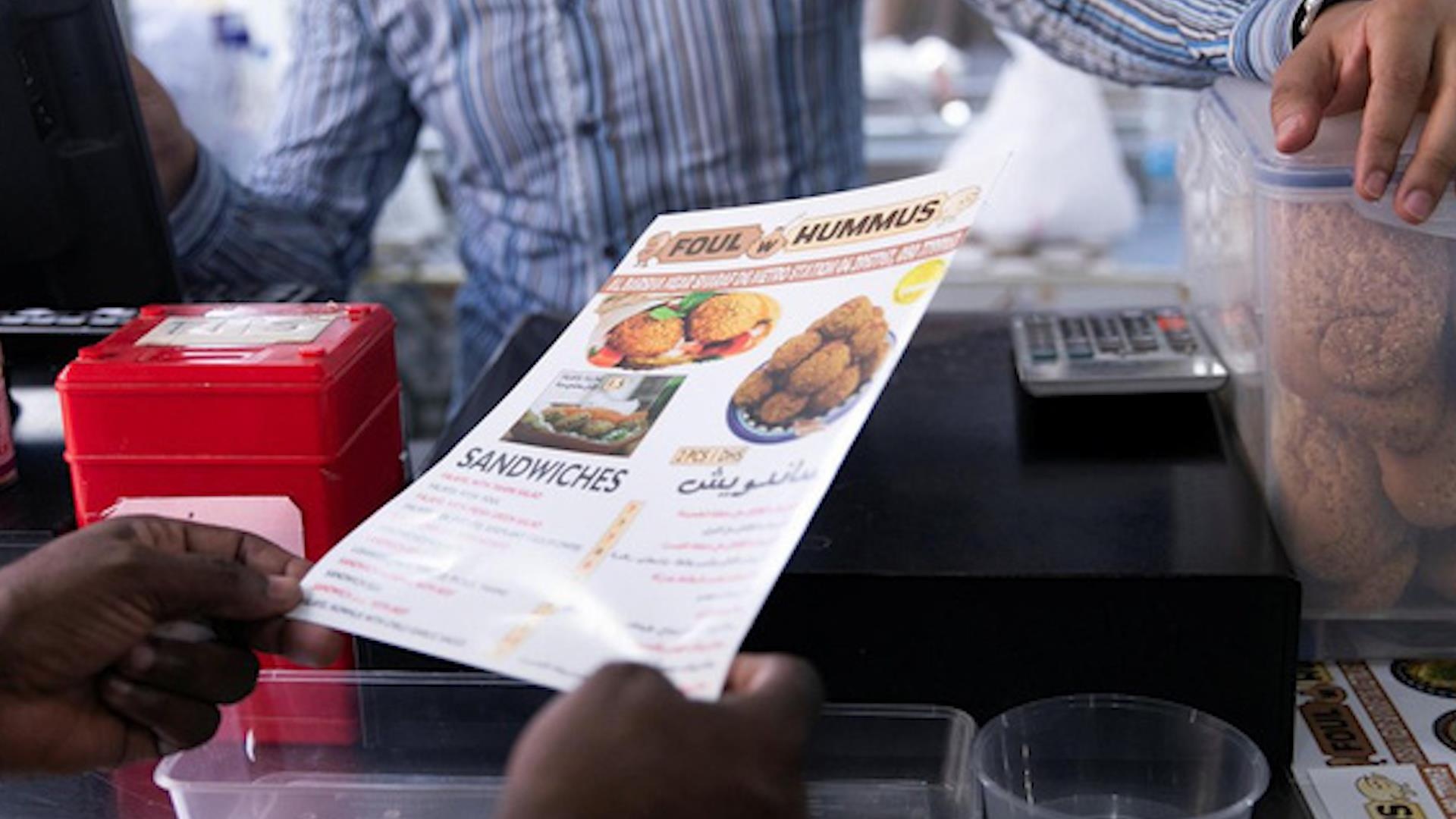 Nha hang Dubai moi an mien phi neu khach khong co tien tra hinh anh