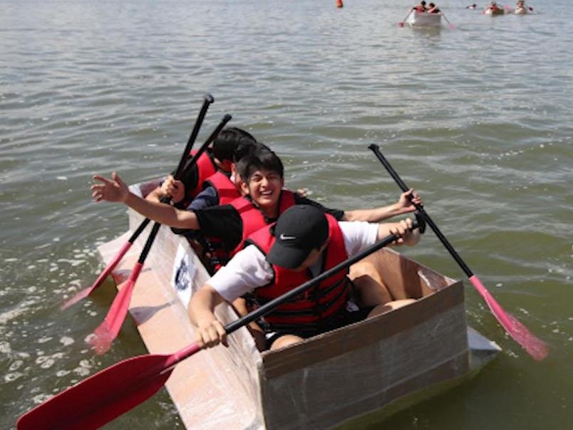 Le hoi dua thuyen giay vui nhon cua nguoi Han Quoc hinh anh