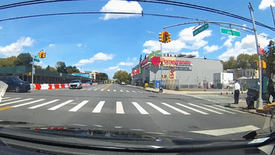 Vuot den do, oto gay tai nan chet nguoi hinh anh