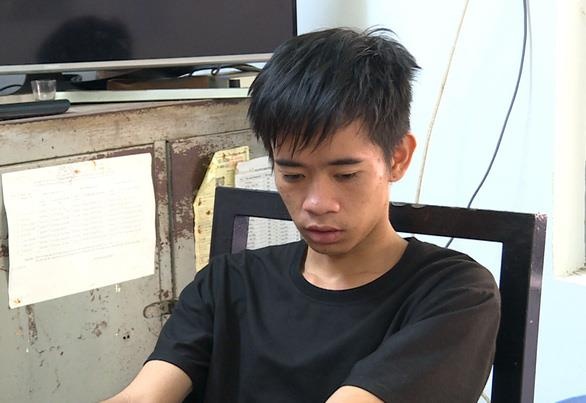 Nhom cuop 'nhi' chuyen tan cong phu nu luc dem khuya hinh anh