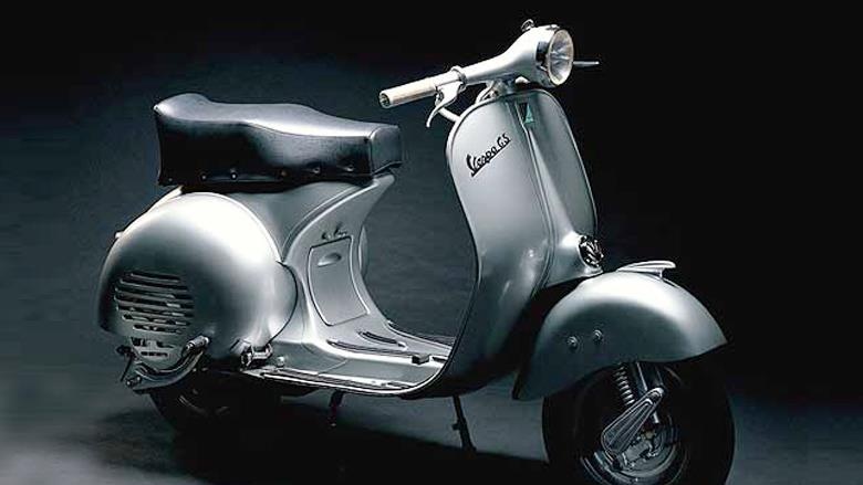 Chiec Vespa tu nhung nam 1950 ra doi nhu the nao? hinh anh
