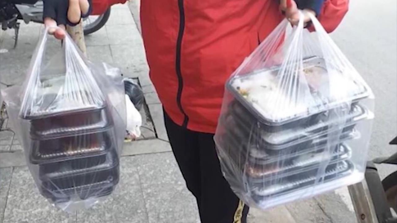 Tiep tuc 'day song' voi nhung vu shipper bi bung hang hinh anh