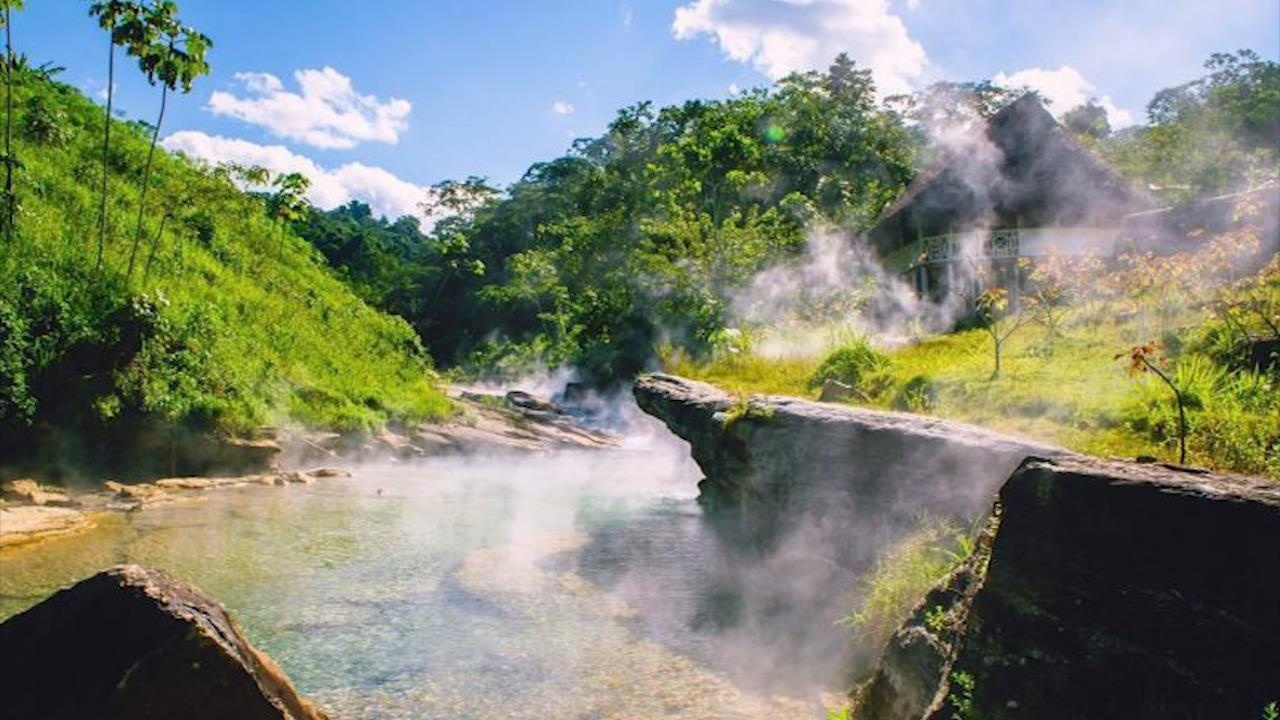 Dong song soi huyen bi co canh dep tua tien canh o Amazon hinh anh