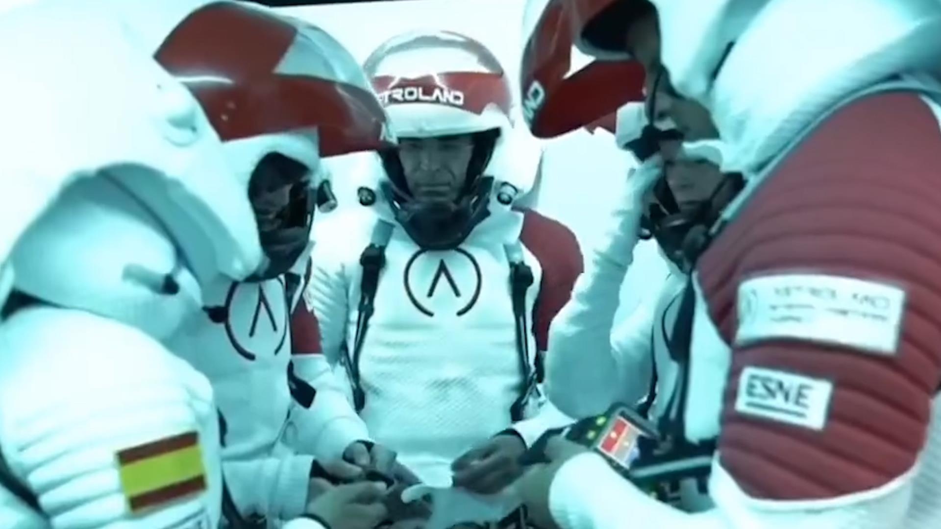 Tour du lich trai nghiem cuoc song tren sao Hoa hinh anh