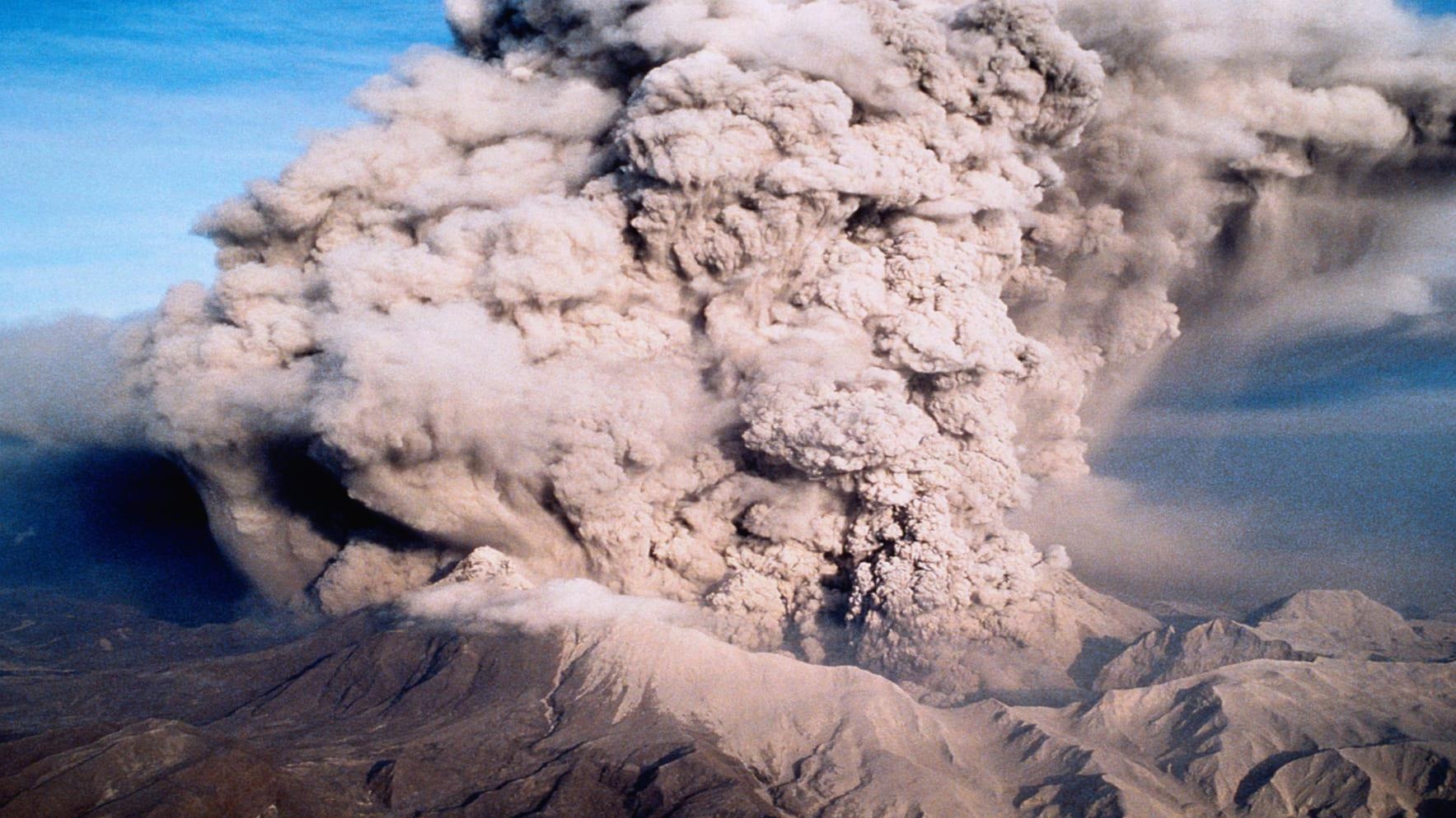 Bill Gates muon lam mat Trai Dat bang cac dam may hoa hoc hinh anh